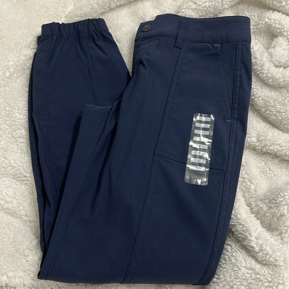 Stio NWOT joggers. Navy blue.